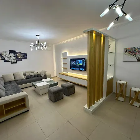 Elby Apartment