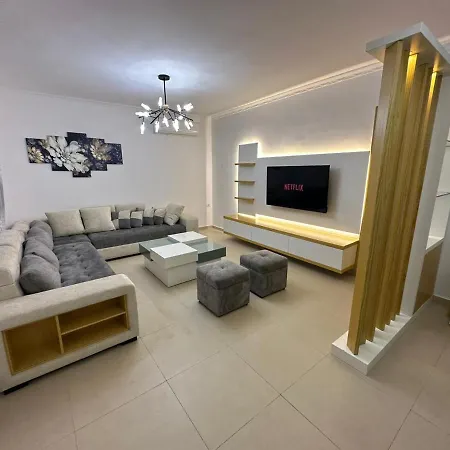 Elby Apartment *